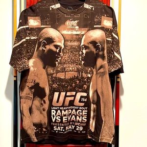 UFC 2010 LIGHT HEAVYWEIGHT BOUT T-SHIRT